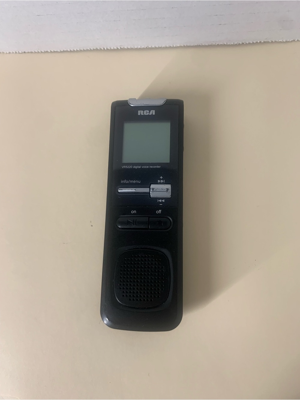 RCA Black Digital Voice Recorder with Built-in Speaker